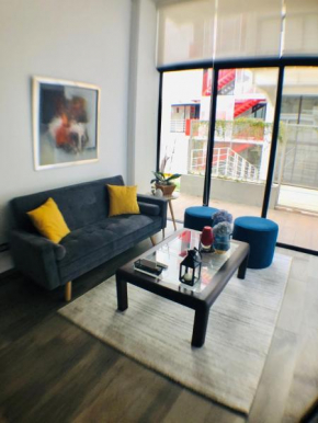 Apartamento moderno 2 habitaciones y 2 banos area Cayala y Embajada USA CASH ONLY